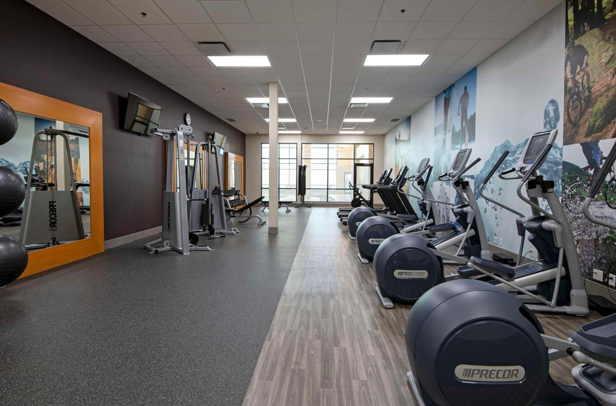 Doubletree By Hilton West Edmonton Hotell Exteriör bild